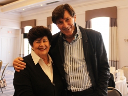Dr. Des Fernandes at Adele Searll 100 Club