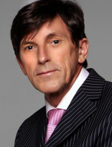 Dr. Des Fernandes